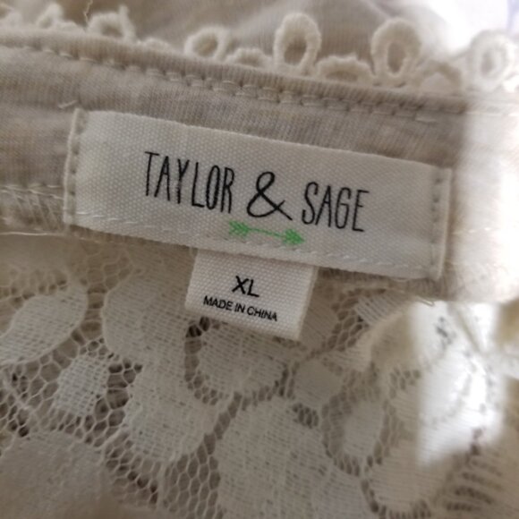 Taylor & Sage Women's Blouse Size XL Floral Lace Accents Sleeveless - Picture 4 of 7